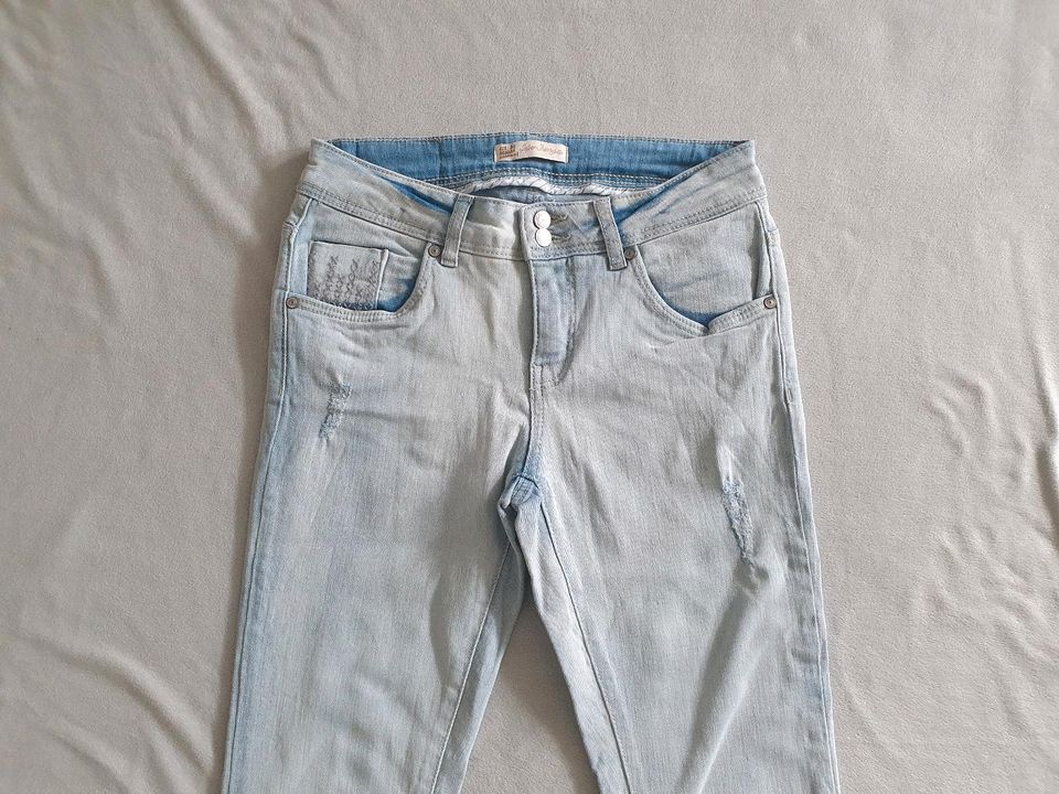 Jeans Super Skinny Damen Gr. 36 in Rostock