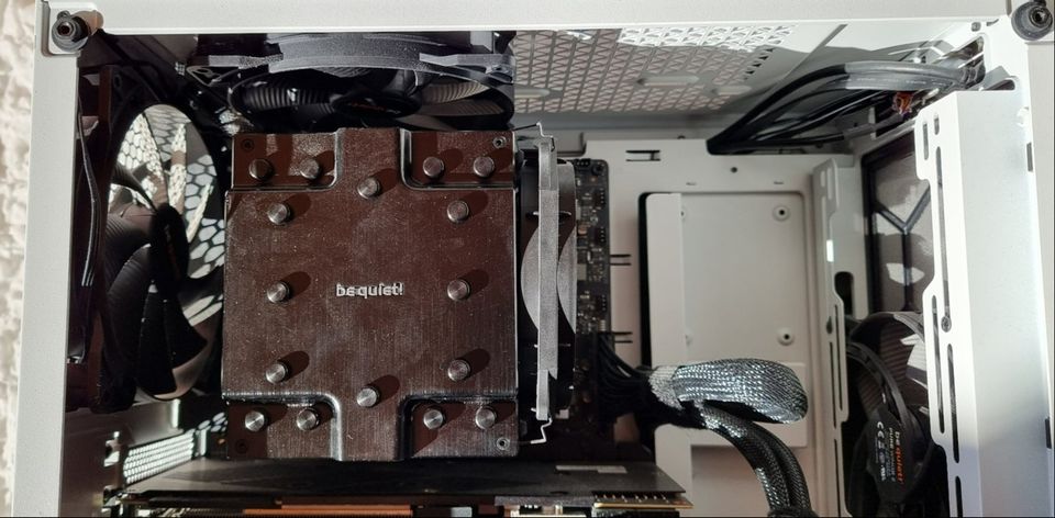 Desktop PC Gamer / AMD Ryzen 9 3900X / RTX2080 Super / 32 GB RAM in Dinslaken