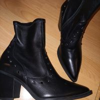 Neue Unisa Leder Boots / Stiefeletten Gr.37..Swarovski Kristallen Leipzig - Sellerhausen-Stünz Vorschau