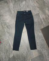 Tom Tailor Jeans 36 dunkelblau 27 neuwertig Niedersachsen - Cremlingen Vorschau