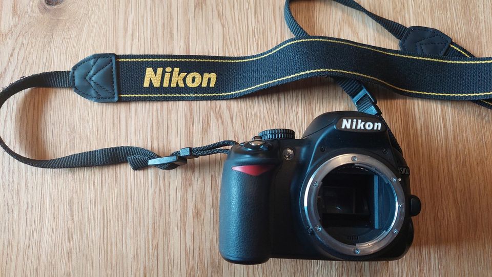 Nikon DIGITAL CAMERA D3100 in Neunkirchen-Seelscheid