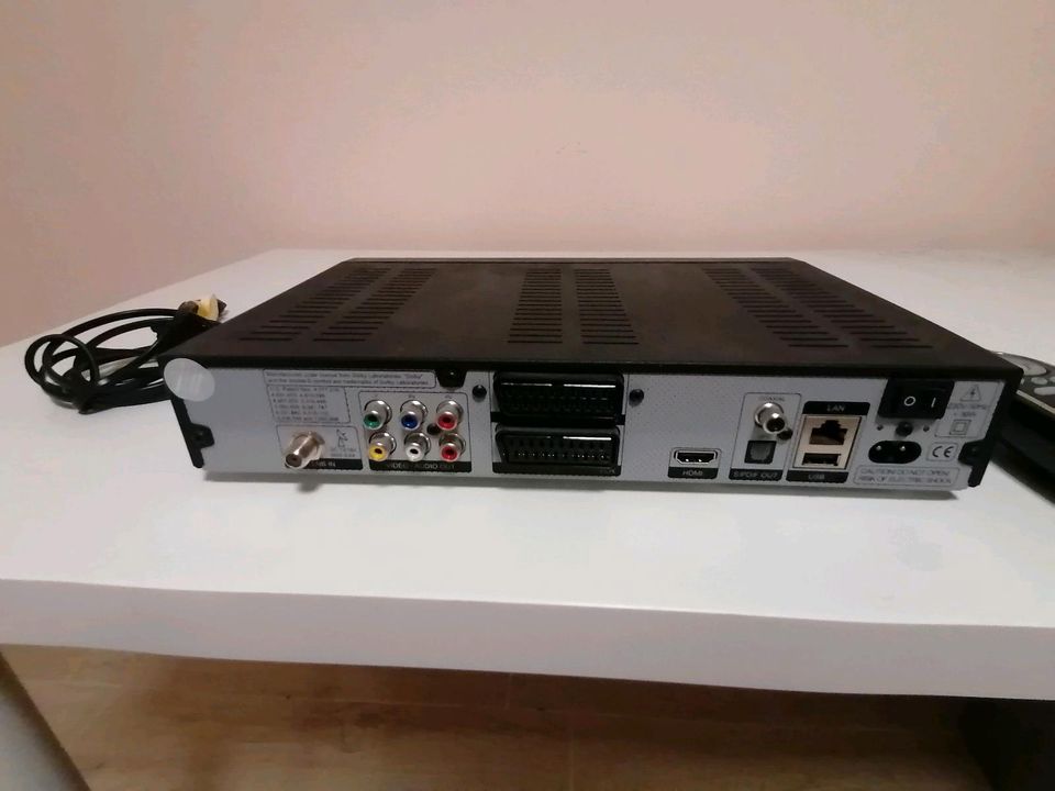 TechniSat Sat Receiver in Nürnberg (Mittelfr)