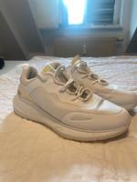 Lacoste Sneaker weiß Hessen - Karben Vorschau
