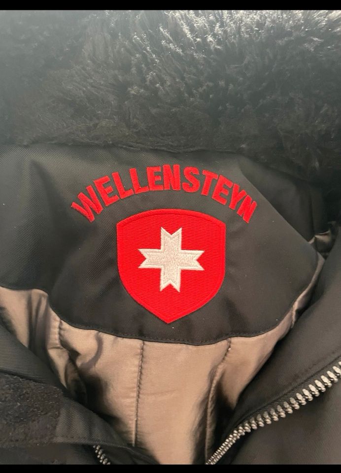 2 Wellensteyn Jacken für je 120€ zu verkaufen in Bielefeld