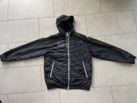 NIKE Windbreaker // Größe M // Special Edition // Jacke Rheinland-Pfalz - Gensingen Vorschau