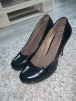 Tamaris Damenschuhe 40 Pumps Lackschwarz Niedersachsen - Lüneburg Vorschau