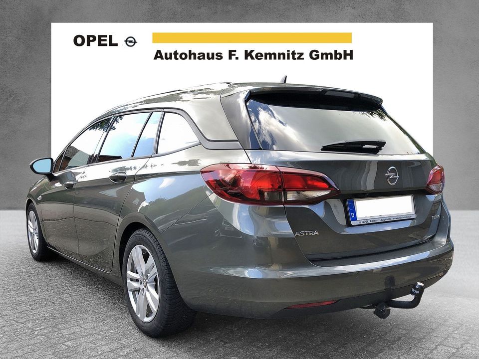 Opel Astra K Sports Tourer / NAVI /KAMERA / SHZ / AHK in Bargteheide