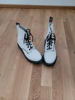 Dr. Martens weiß Größe 41 Nordrhein-Westfalen - Dorsten Vorschau