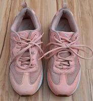 Schöner Puma Sneaker Gr. 39 Farbe Rosa Sachsen - Eppendorf Vorschau