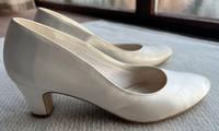 Brautschuhe Ivory Satin - Avalia Grace - Gr. 39 Bayern - Sonnefeld Vorschau