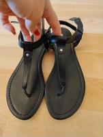 Neue Sandaletten / Sandalen Riemchen schwarz 37 Deichmann München - Laim Vorschau