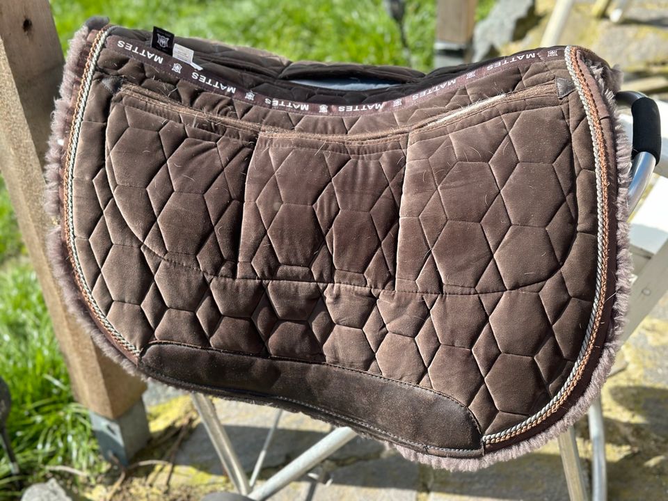 Mattes Westernpad mit Correction System Taupe Glanz in Bröckel