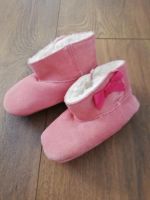 Neue Babyschuhe alt rosé 6-12 Monate Nordrhein-Westfalen - Wiehl Vorschau