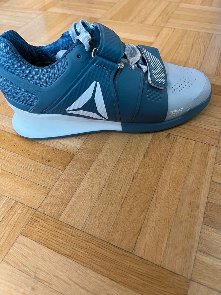 Reebok Legacylifter crossfit 37 blau in Essen