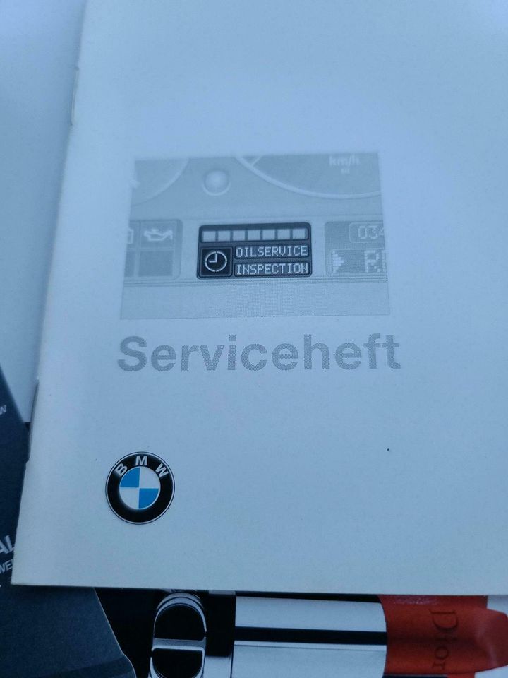 BMW SERVICEHEFT E36,M3,Z3,E34,E39,E38,E31,NEU UND ORIGINAL in Falkensee