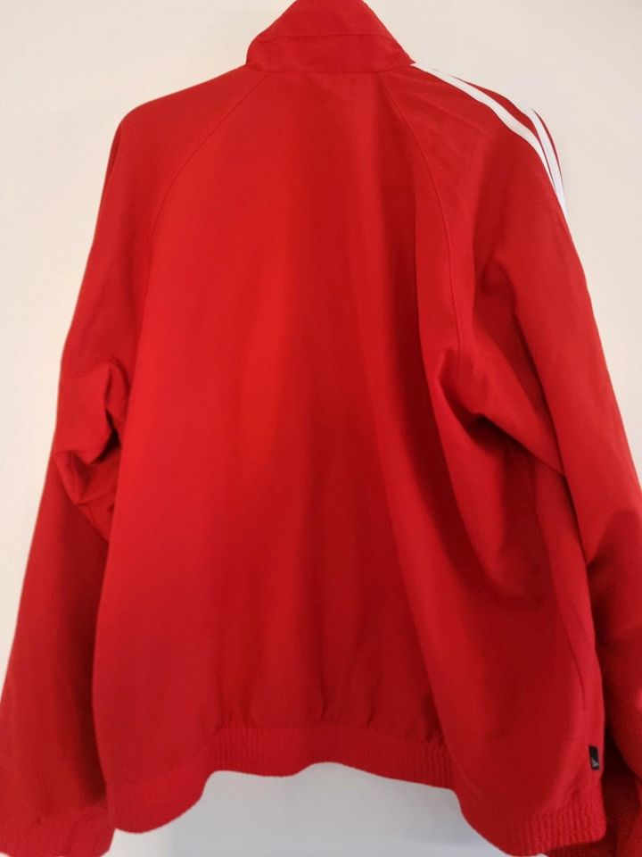 Adidas Tränings Jacke Rot,Gr.L in Aachen