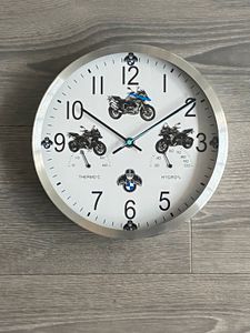 Wanduhr mit DKW Motorradmotiv - auch als Funkuhr