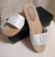 Schuhe Gr. 42 NEU Tommy Hilfiger Pantolette Berlin - Charlottenburg Vorschau