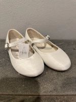 Neu!!!! Festliche Schuhe Ballerinas Gr. 25,5 Niedersachsen - Rinteln Vorschau