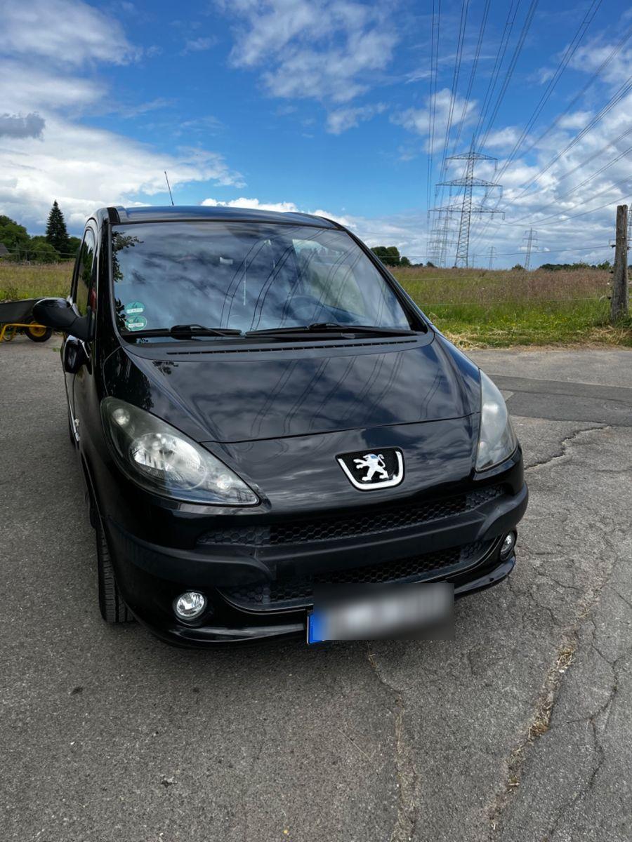 Abbildung des Autos Peugeot 1007  Automatik …