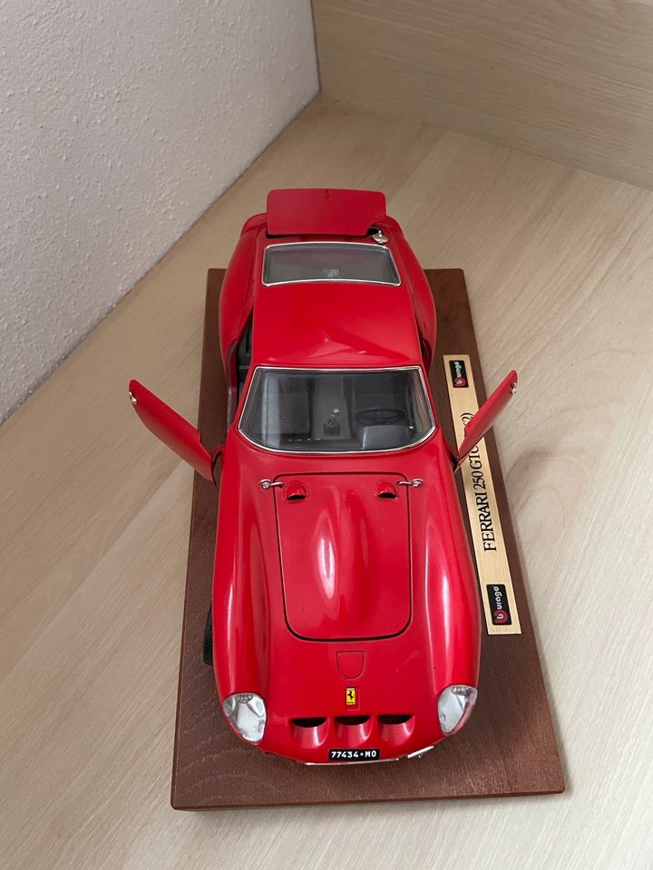 Ferrari 250 GTO 1962 rot Modellauto 1:18 Modell Auto in Pfofeld