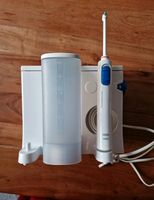 Oral B Braun Professional Care Center + Munddusche  teildefekt Nordrhein-Westfalen - Gladbeck Vorschau