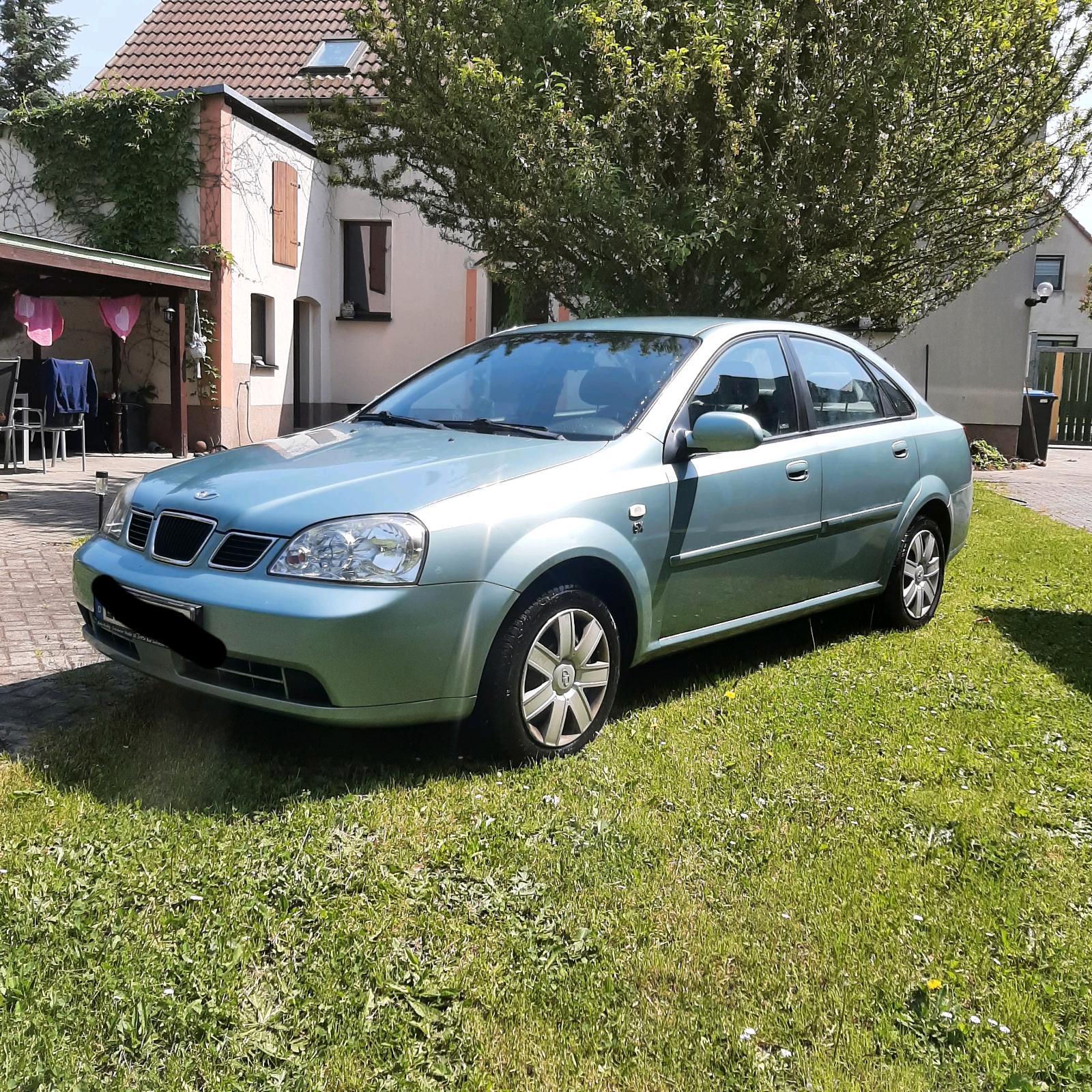 Abbildung des Autos Daewoo Nubira Limousine …