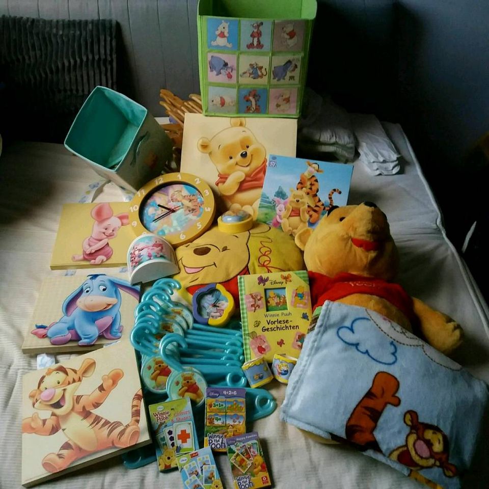 Pooh Bär Kinderzimmerausstattung in Heimbuchenthal