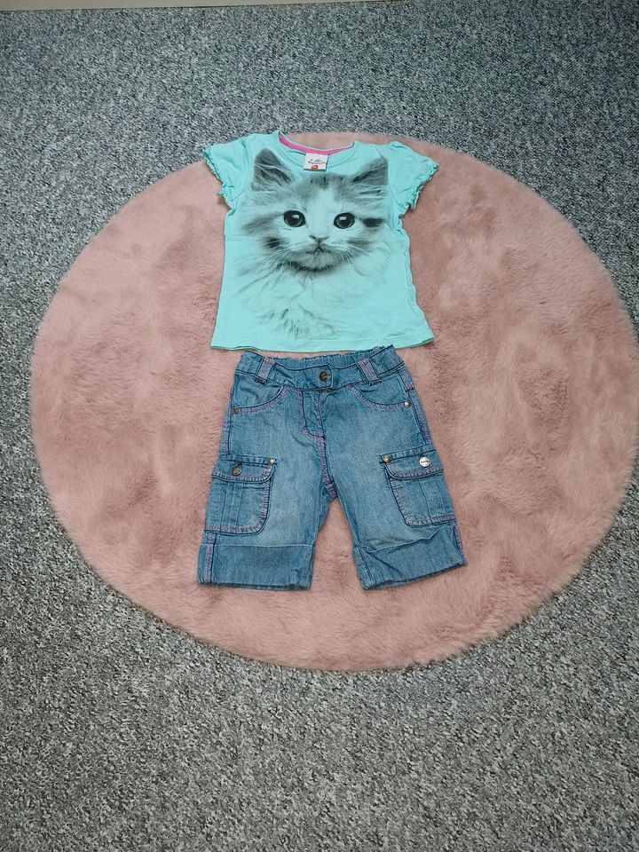 Jeans Short und Shirt Topolino 116 in Neuwied