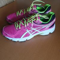 ASICS Damen Sportschuhe Laufschuhe Sneaker GR 40,5 Hessen - Schwalbach a. Taunus Vorschau