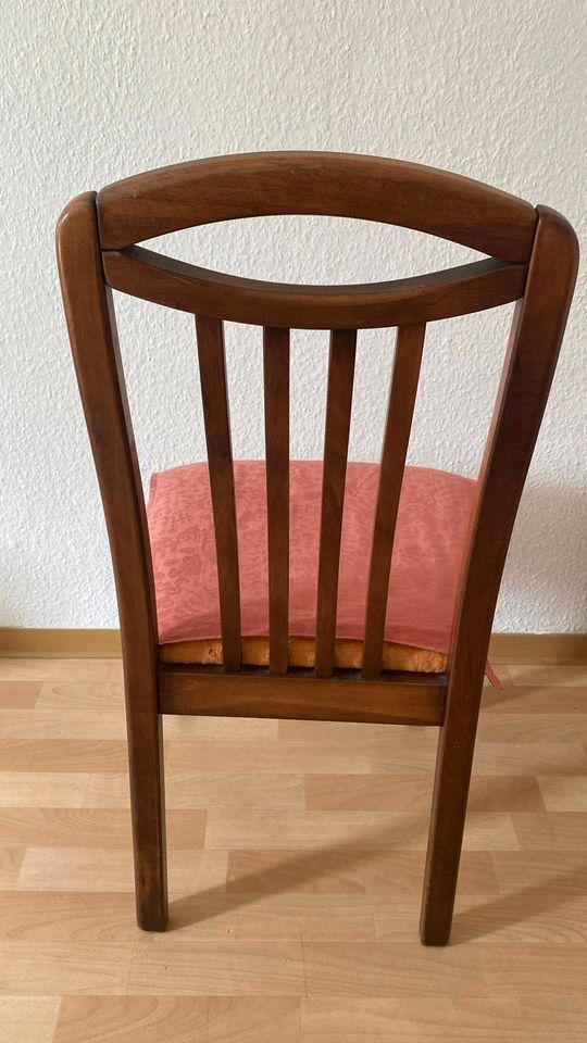 Esszimmer-Stühle (4 Stück) in Merseburg