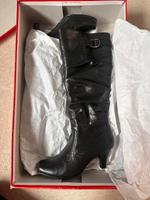 Schwarze Stiefel von Esprit Größe 37 Nordrhein-Westfalen - Düren Vorschau
