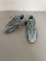 Adidas Yeezy Boost 700 grau Stuttgart - Stuttgart-Mitte Vorschau