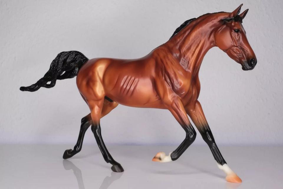 Breyer Pferd Traditional horse Modellpferd LV Integrity - Yasmin in Leverkusen
