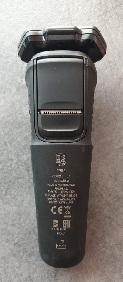 Philips SHAVER Series 5000 S5588 Herrenrasierapparat in Berlin