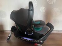 Babyschale Römer britax Baby Safe 3 i-Size & Flex Base I Sense❤️ Brandenburg - Finsterwalde Vorschau