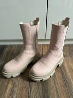 Chelsea Boots, Größe 38, rosa Hessen - Linden Vorschau