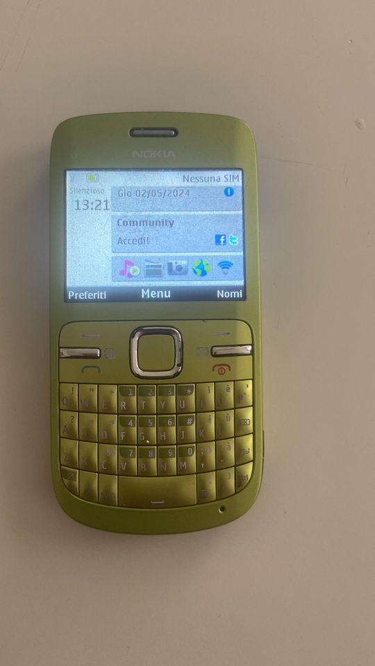 Nokia C3 -00 zu verkaufen in Nürnberg (Mittelfr)