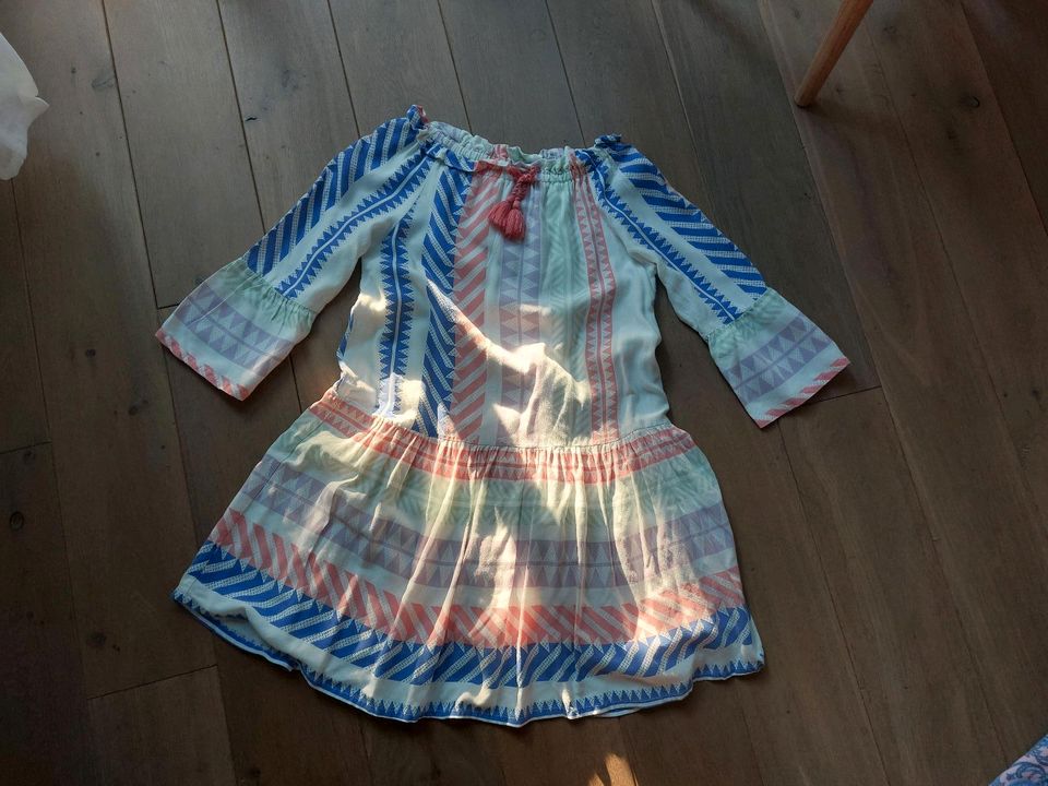 Sehr schönes Kleid von Happy Girls in 140 in Bocholt