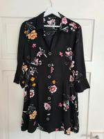 Luftiges Blusenkleid von Stradivarius, L Baden-Württemberg - Scheer Vorschau