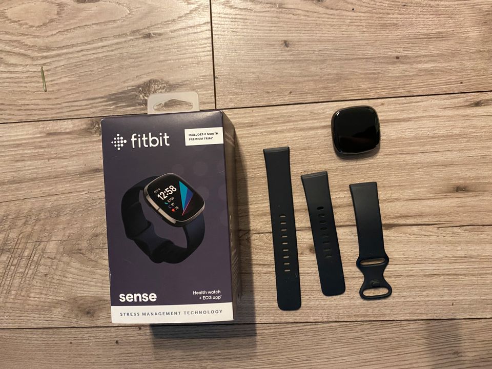 fitbit Sense + neues Armband - fast neu in Tüttendorf