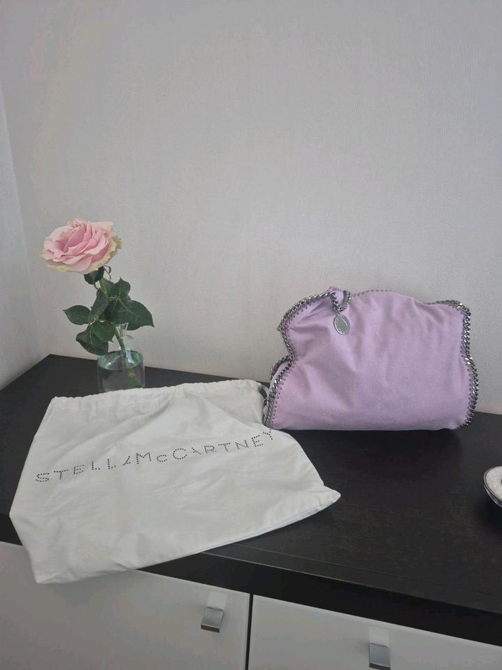 Original Stella McCartney Falabella Tasche Flieder - Neuwertig - in Dortmund