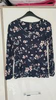 Gina Bluse Kirschblüten Langarmshirt Gr. 36 S dunkelblau rosa Baden-Württemberg - Eberbach Vorschau