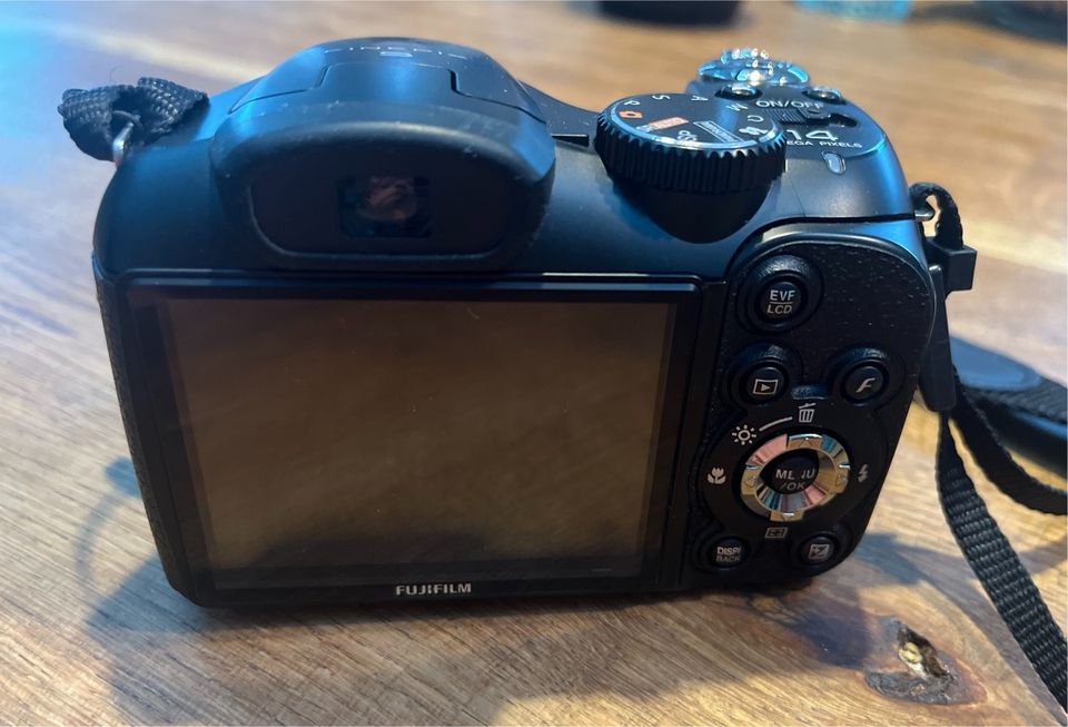 Fujifilm Finepix S Kamera in Rosenheim