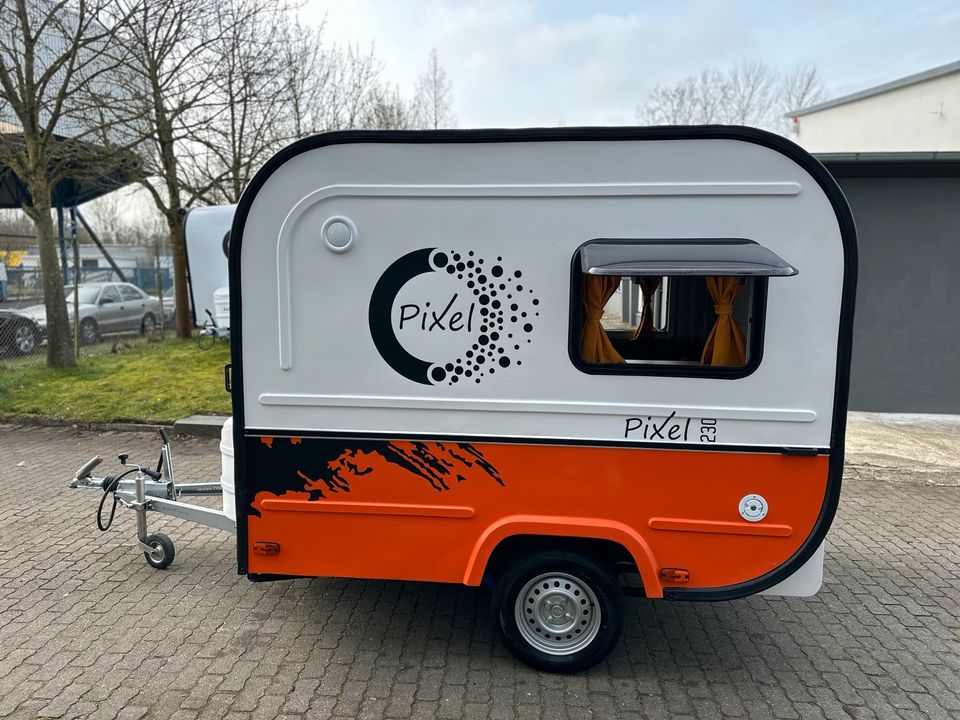 Pixel 230 MINI WOHNWAGEN Gebremst in Dresden