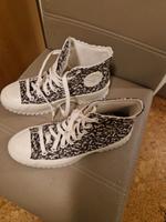 Converse Gr 39.5 Hessen - Hadamar Vorschau