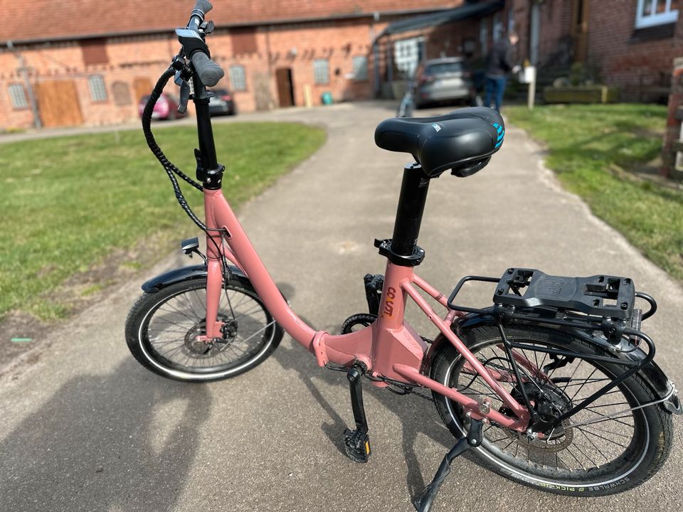 E - Bike Klappend altrosa für Wohnmobil ideal oder im PKW in Balge