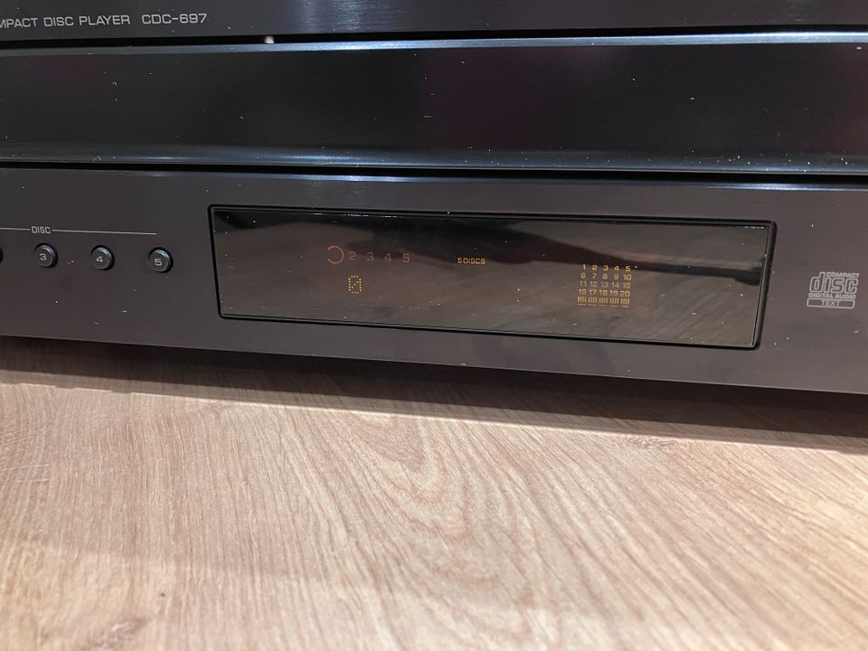 Yamaha 5-fach CD-Wechsler CDC-697, Analog Out, Toslink, RS232 in Minden