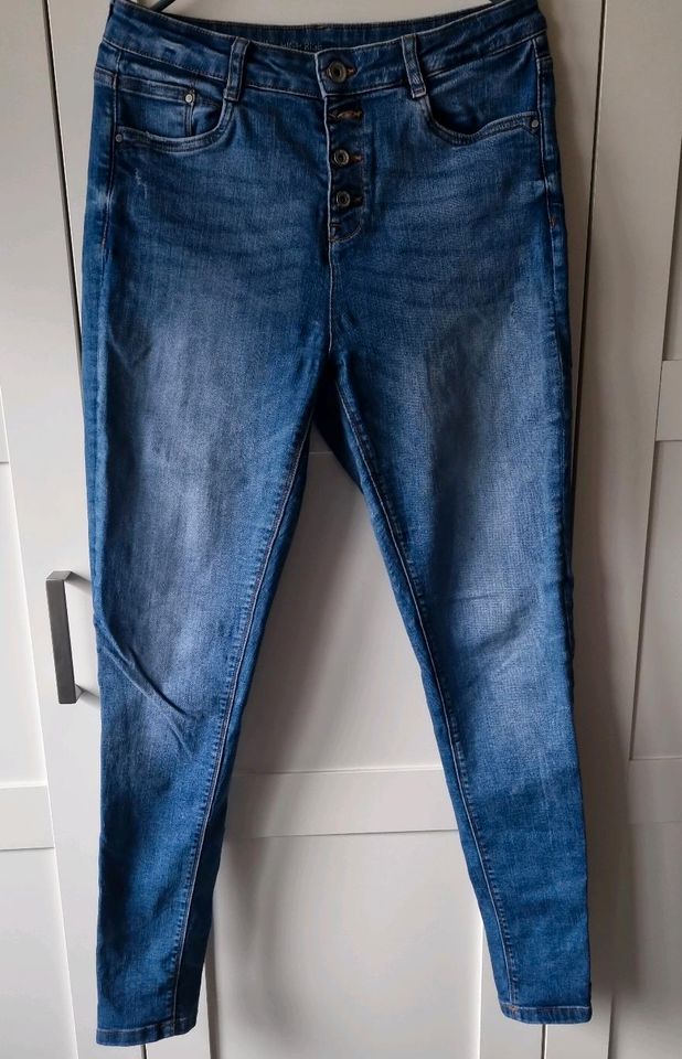 Skinny Jeans von Jessica Gr.40 in Püttlingen