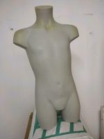 Torso/Büste aus Kunststoff, Kind Nordrhein-Westfalen - Bergkamen Vorschau